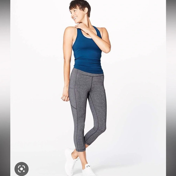 LULULEMON SPEED UP CROP 21” HEATHERED BLACK - Picture 5 of 5